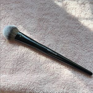 Sephora Pro Blush Makeup Brush num. 99